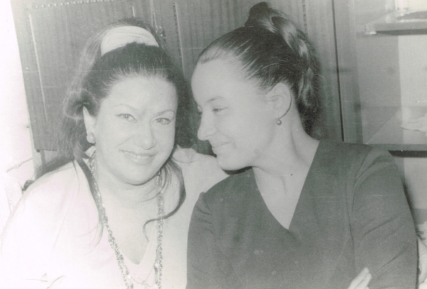 Ileana Sararoiu si Maria Dragomiroiu